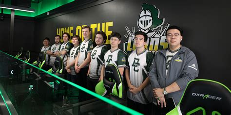 college esports teams.